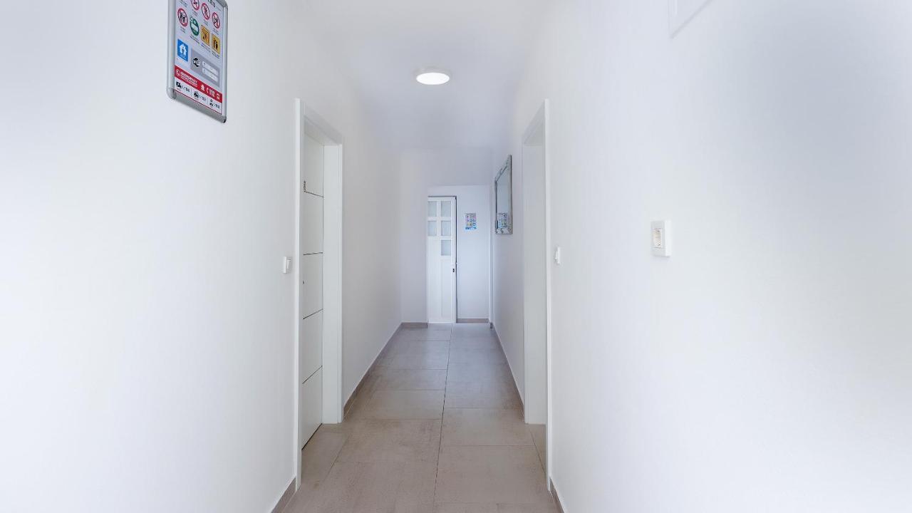 Apartment Vegas ノヴァリャ エクステリア 写真